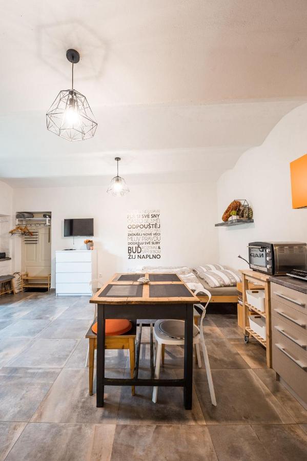 Apartman Ve Dvore Ratiskovice المظهر الخارجي الصورة
