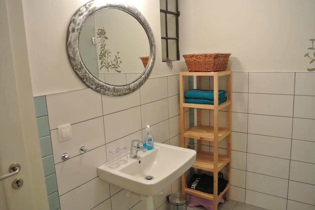 Apartman Ve Dvore Ratiskovice الغرفة الصورة